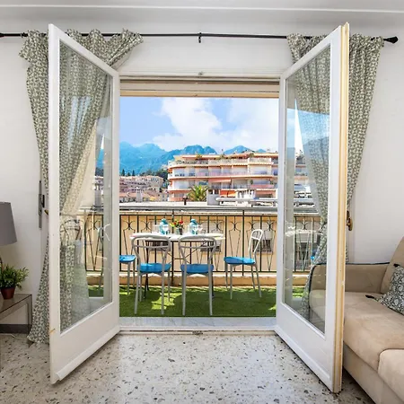 Menton, Pour 3 Personnes, Proche Gare 멍똥